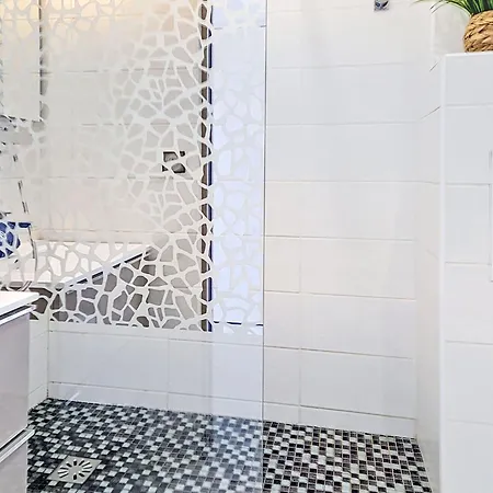 Le Victoria-10 By Interhome Apartman *
